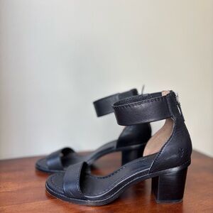 Frye Brielle Black Leather Back Zip Sandal